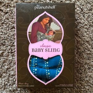 Peanut Shell Baby Sling